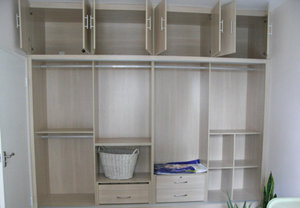 買衣柜，定制衣柜，有個黃金比例你可知道？