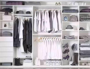 為啥要定制衣柜呢？