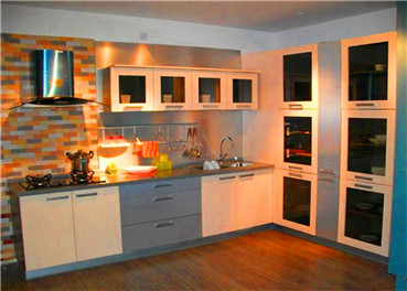 櫥柜臺(tái)面選什么材質(zhì)的好？