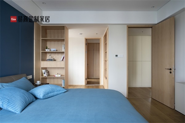 定制衣柜的優(yōu)勢(shì)是什么？