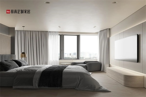 定制衣柜和成品衣柜相比有何不同？