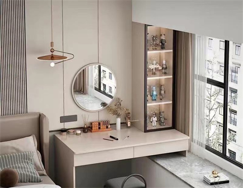   臥室飄窗還可以這樣設(shè)計(jì)？