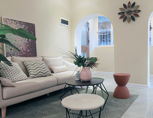 客廳太小，如何設(shè)計(jì)才顯得寬敞？